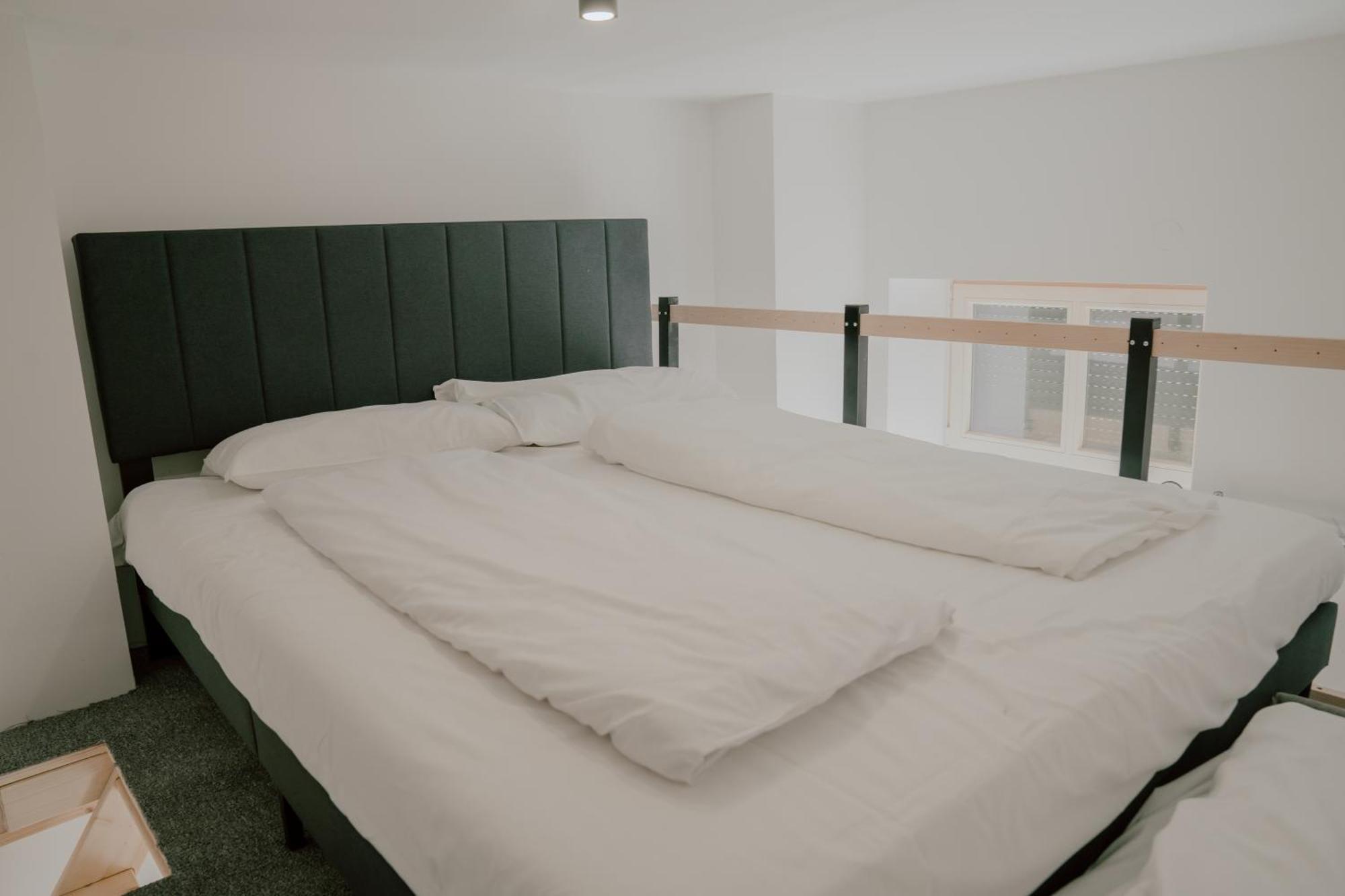12 Monkeys Apartments Berlim Exterior foto